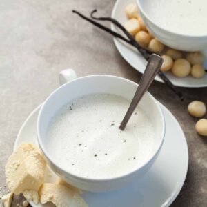 Ciocolata Calda Alba